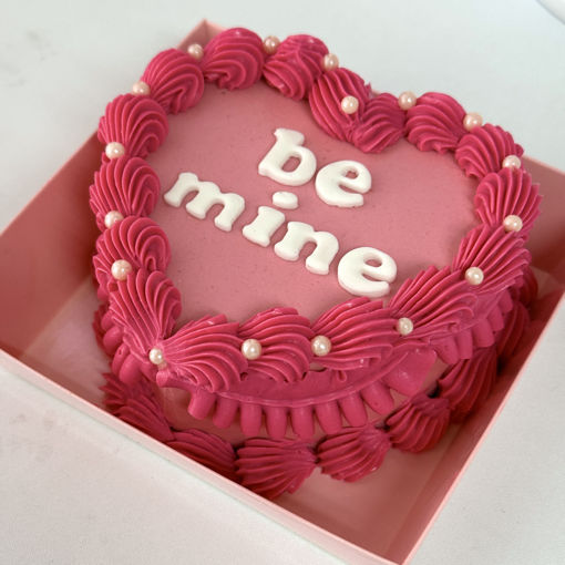 Mini- Heart- Cake- Valentines-Day- Sweet Traders 